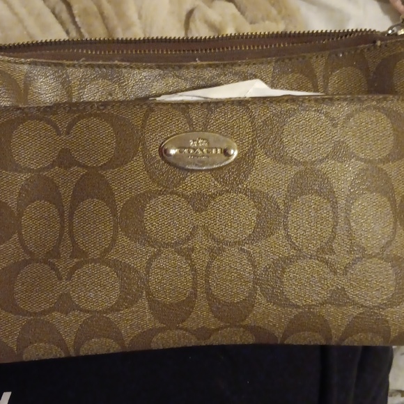 Coach Wallets - Picture 7 of 8